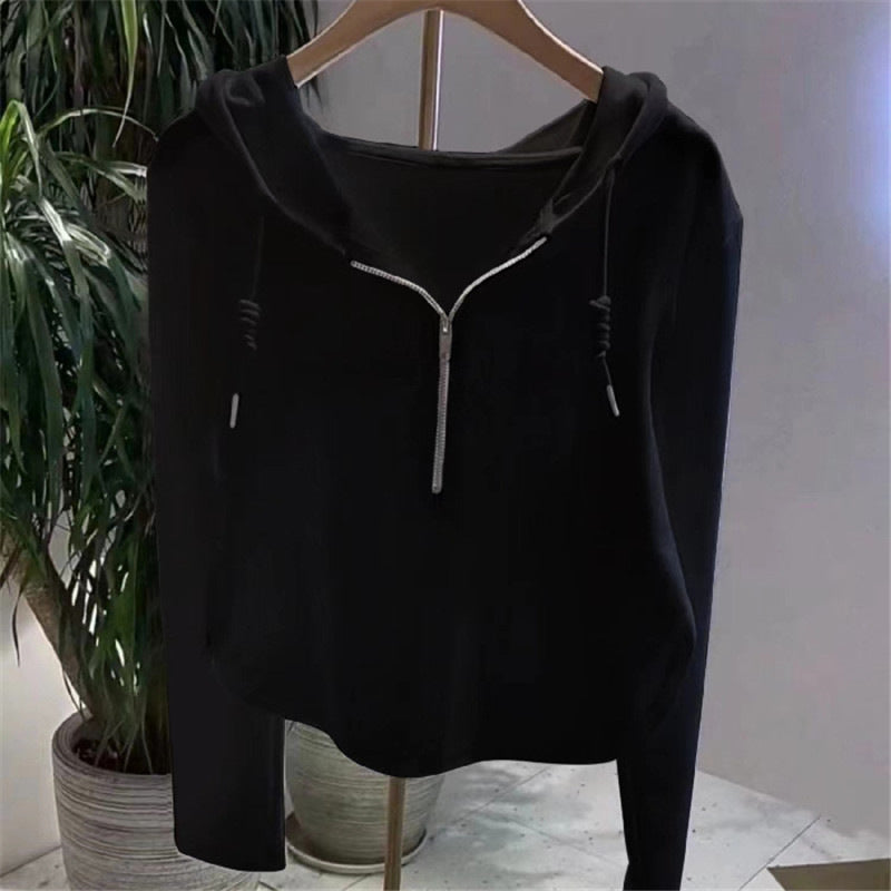 Chic Long Sleeve T-Shirt for Women, Casual Hooded Sweatshirt with Irregular Color Design Fashionable Top for Everyday Wear